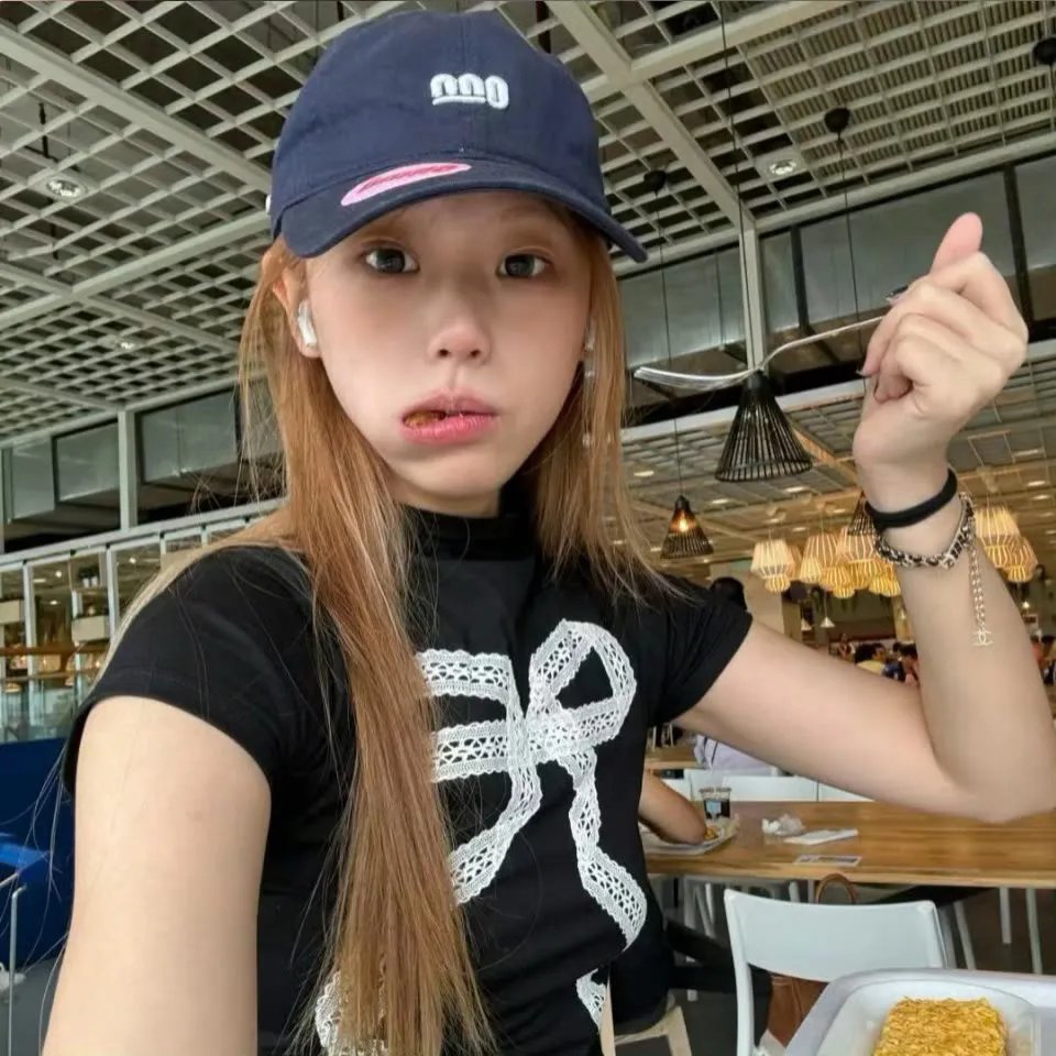 杜丝先生